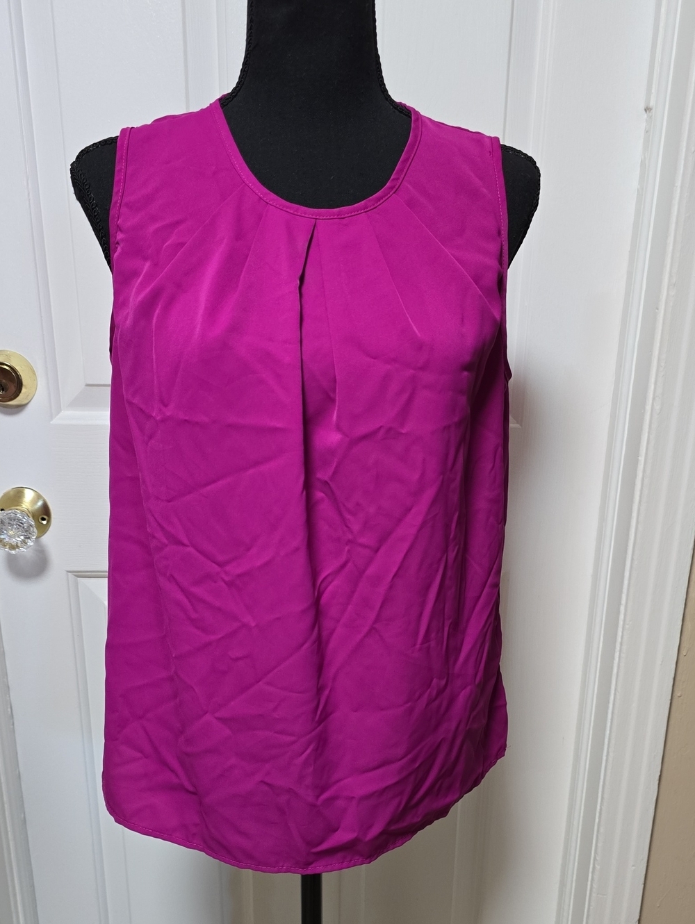 Shein Sleeveless Pleated Shell Top - Magenta Size L